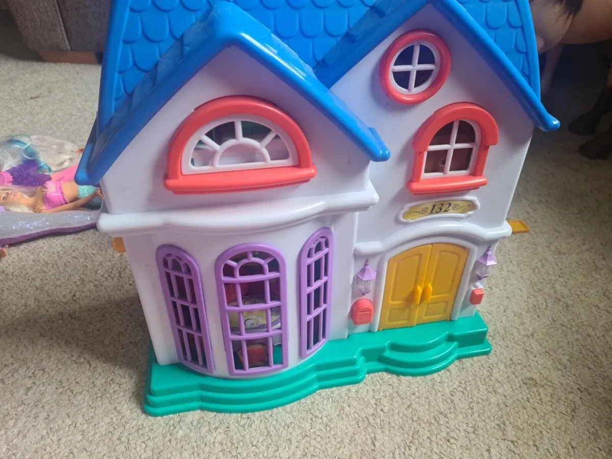 Doll House - Image 3