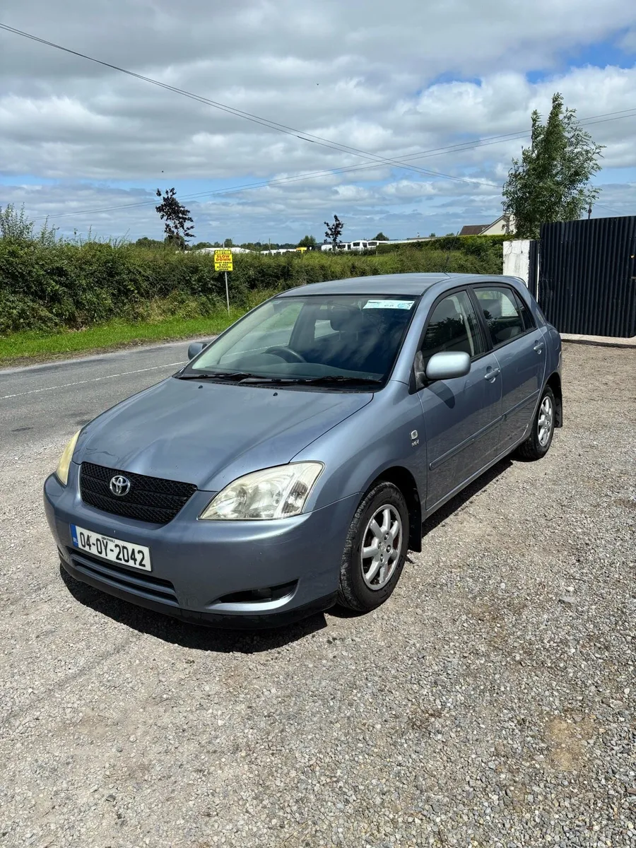 Toyota Corolla - Image 2