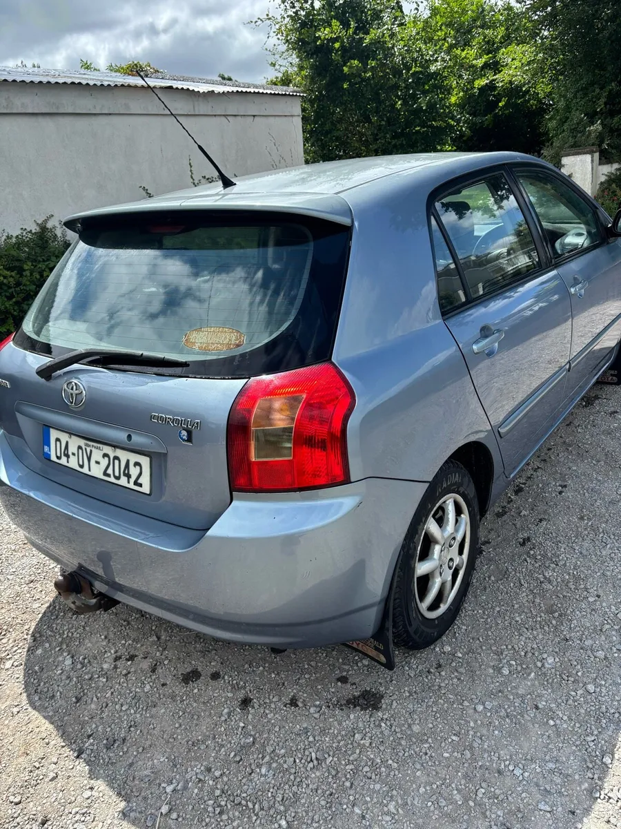 Toyota Corolla - Image 4