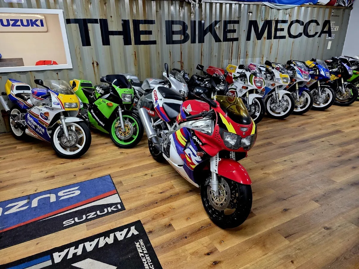 Honda fireblade - Image 1