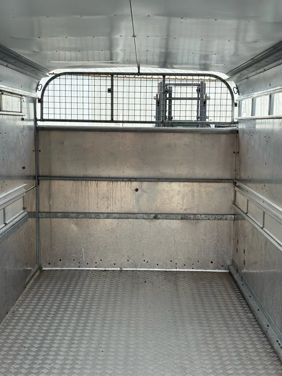 Ifor Williams - Image 3