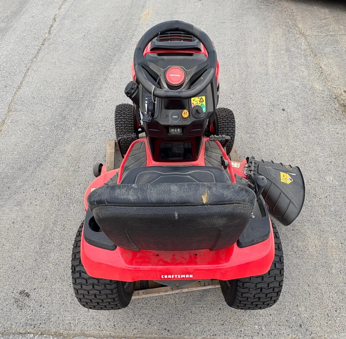 Craftsman Ride On Lawn Mower - Image 4