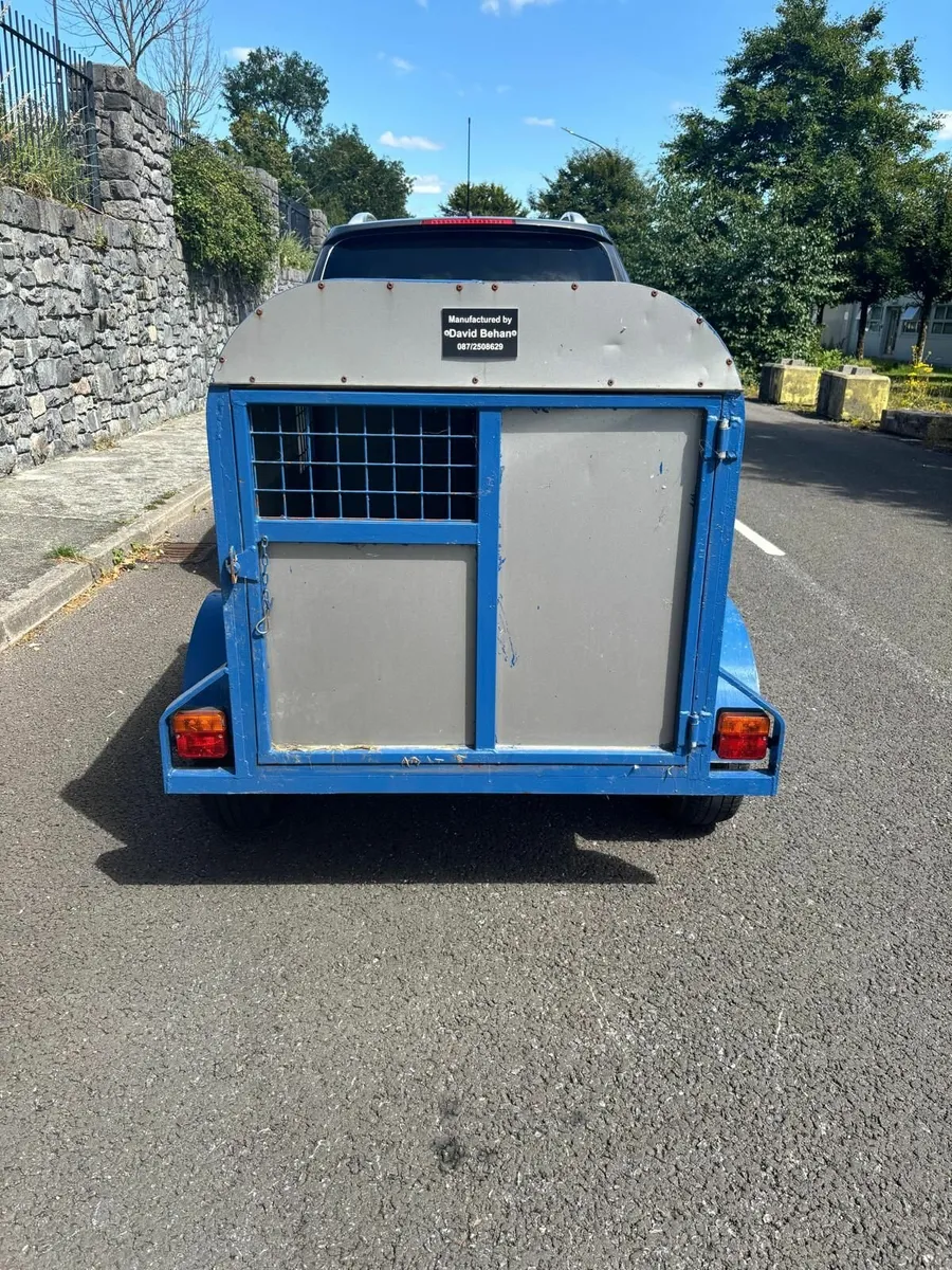 Dog Trailer - Image 2