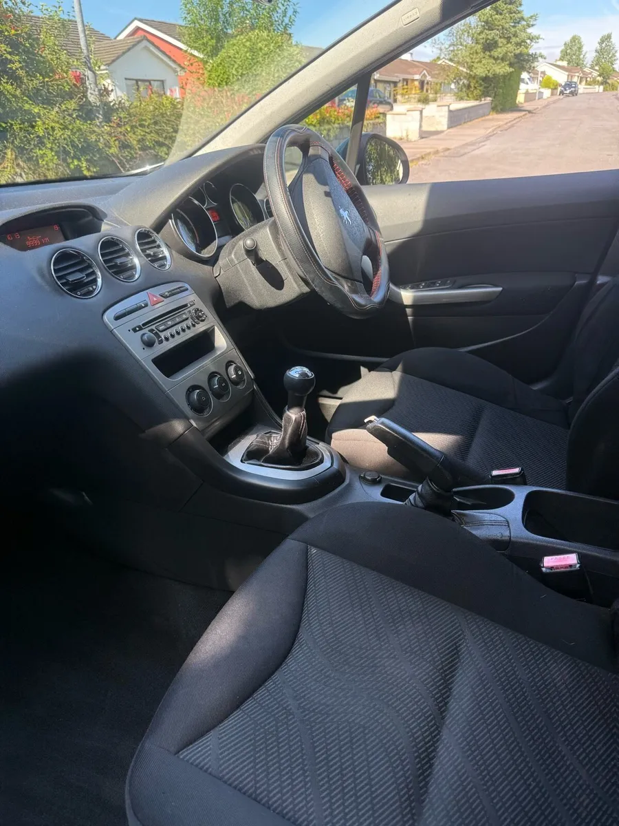 Peugeot 308 1.6 diesel 2010 - Image 4