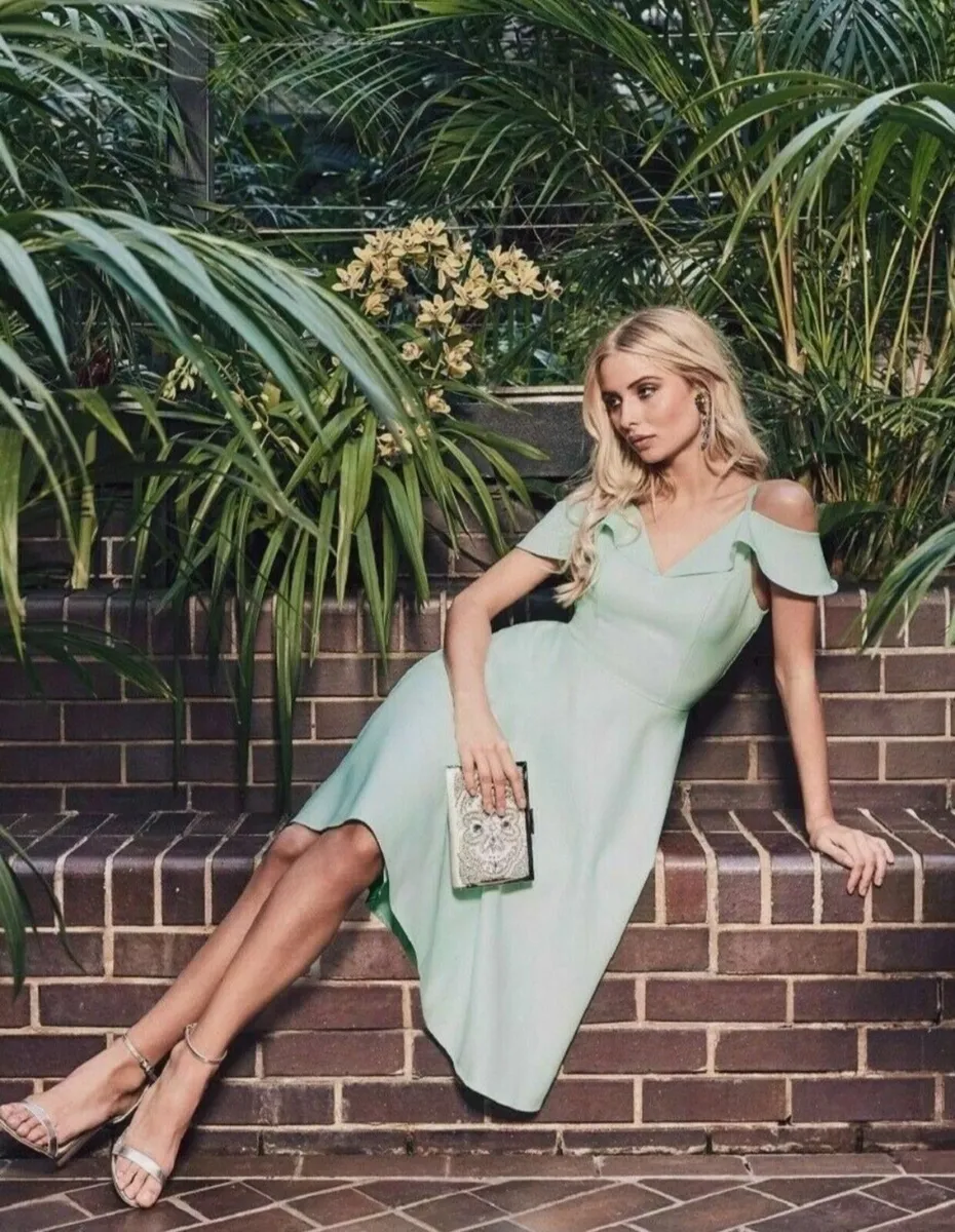 Bridesmaid dresses - Image 1