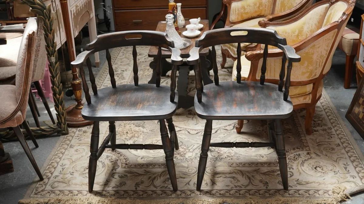 🪑 Pair of Upcycled Smokers' Chairs - Image 2