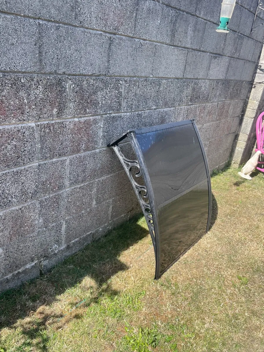 Door canopy - Image 1