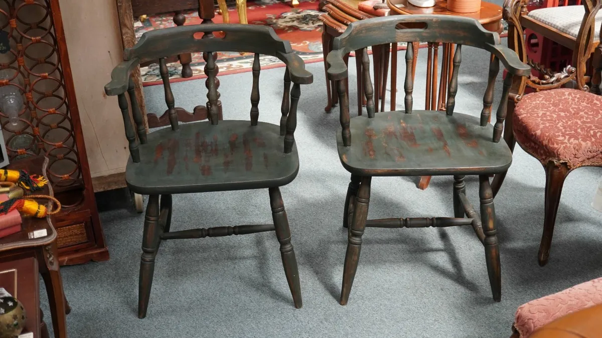 🪑 Pair of Upcycled Smokers' Chairs - Image 1