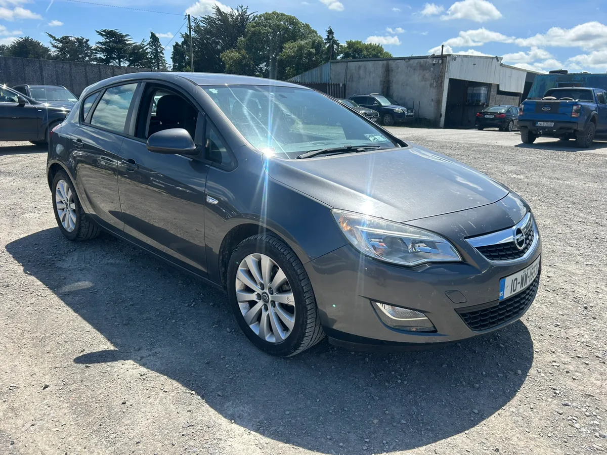 2010 OPEL ASTRA SC 1.7 - Image 1