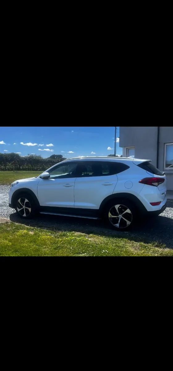 Hyundai Tucson 2017 - Image 2