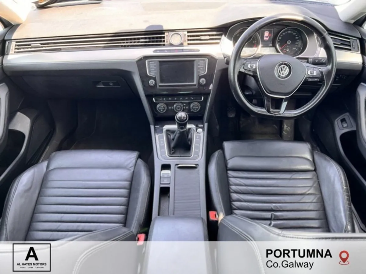 Volkswagen Passat Highline Sports 1.6 TDI 6speed - Image 2