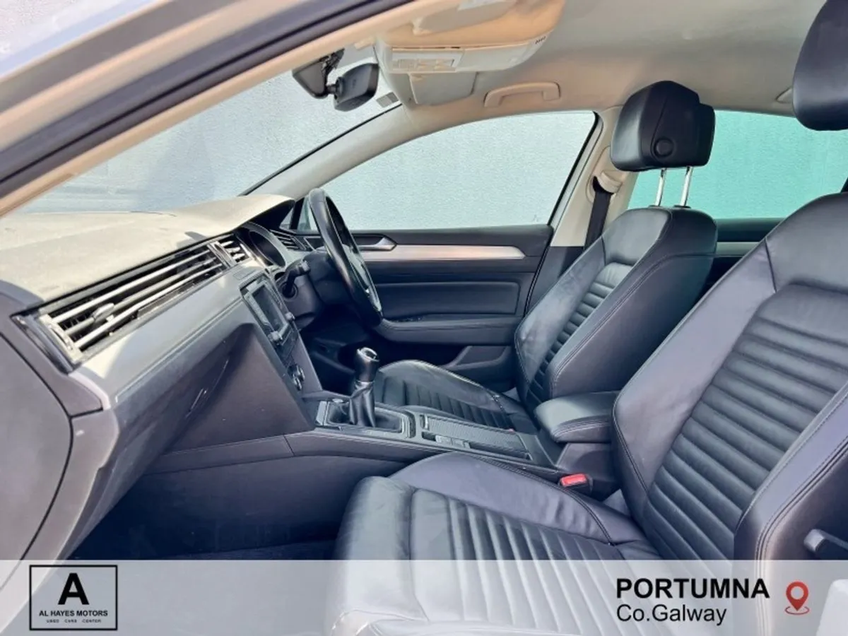 Volkswagen Passat Highline Sports 1.6 TDI 6speed - Image 4