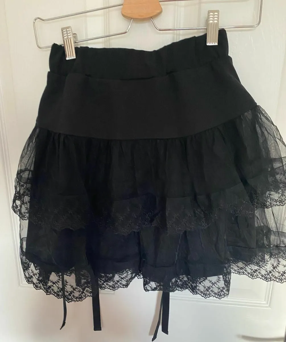 Black lacey goth mini skirt Shein - Image 2
