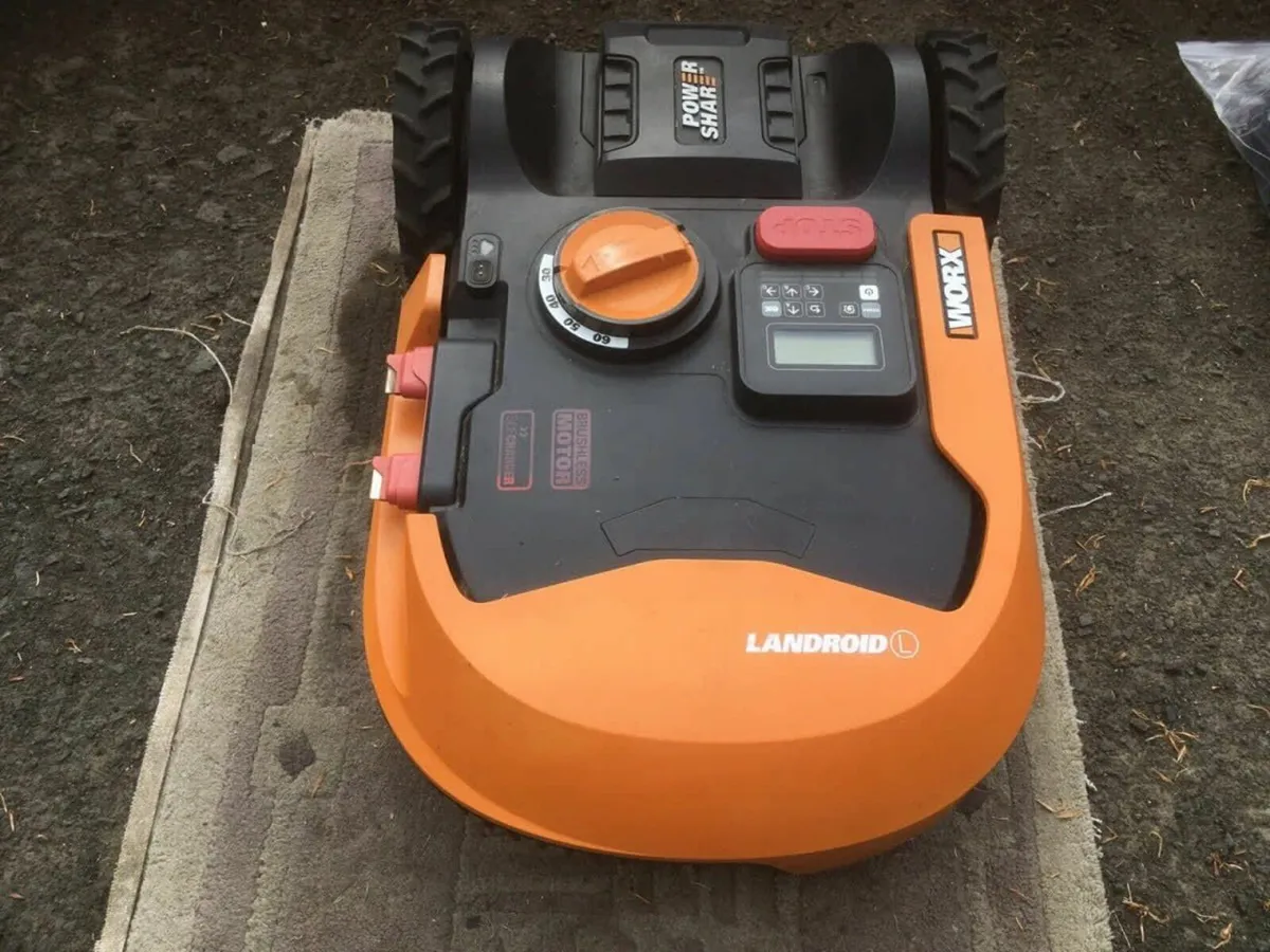 Worx Landroid Robot Mower Model Number WR155E. - Image 2