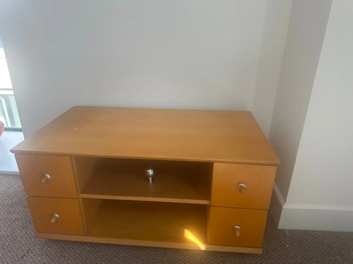 Tv table with 4 drawers - Image 1