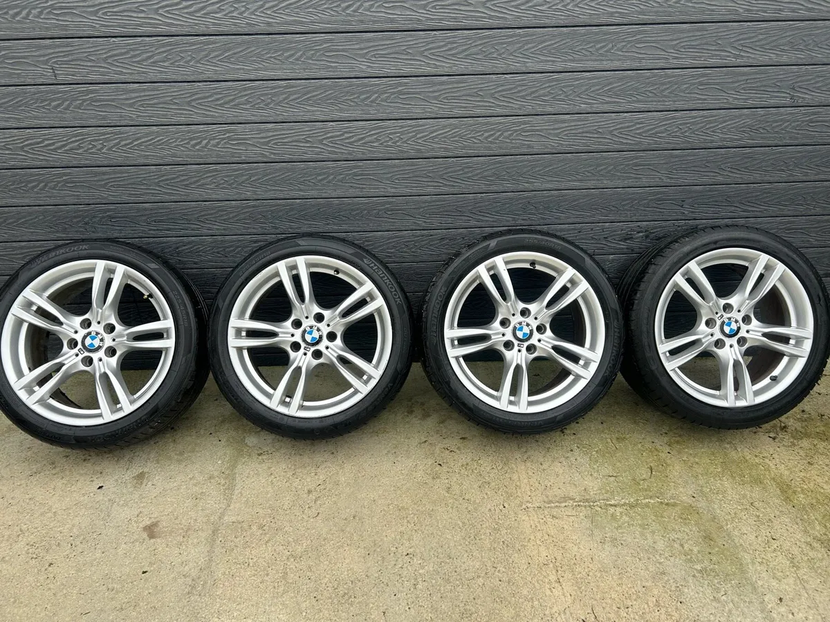 18” GENUINE BMW 5 SERIES ALLOY WHEELS & TYRES - Image 2