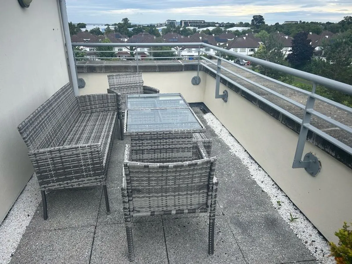 Outdoor Polyrattan Table - Image 2