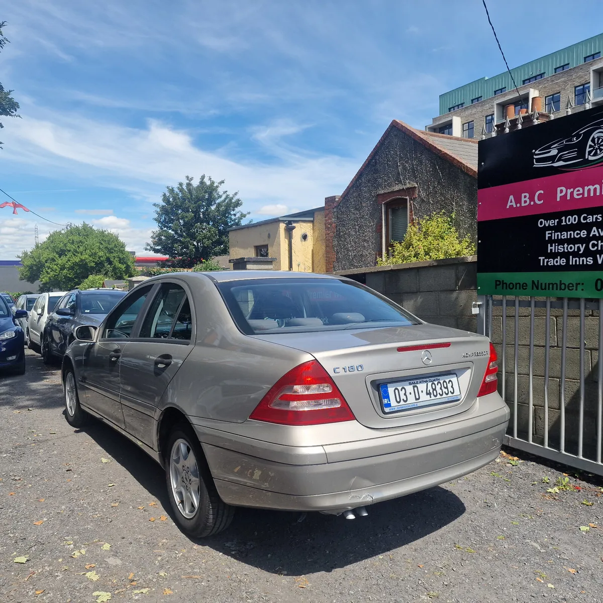 Mercedes-Benz C-Class 2003 Automatic - Image 2