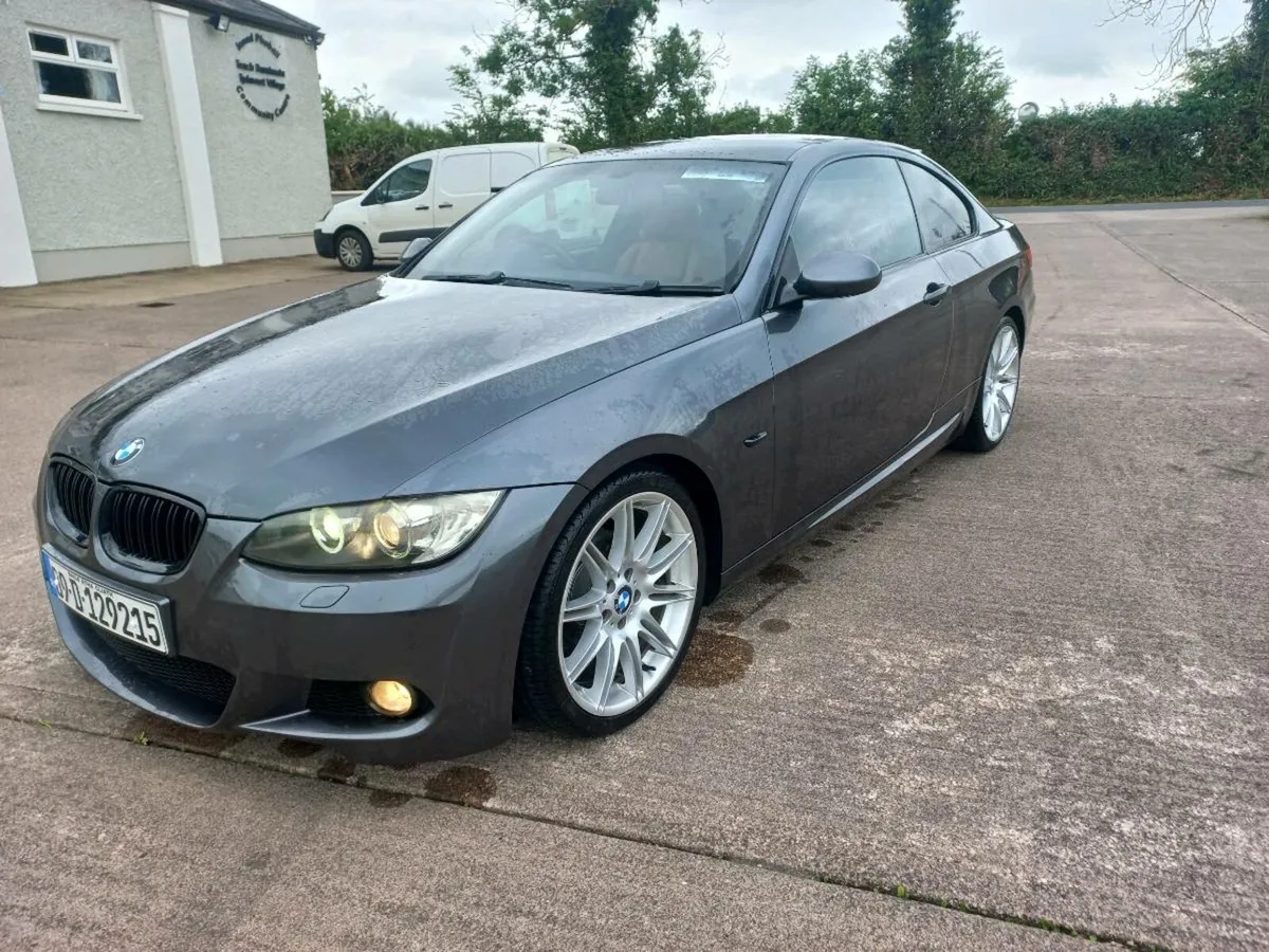 Bmw 320i M sport    price 3333e... - Image 3