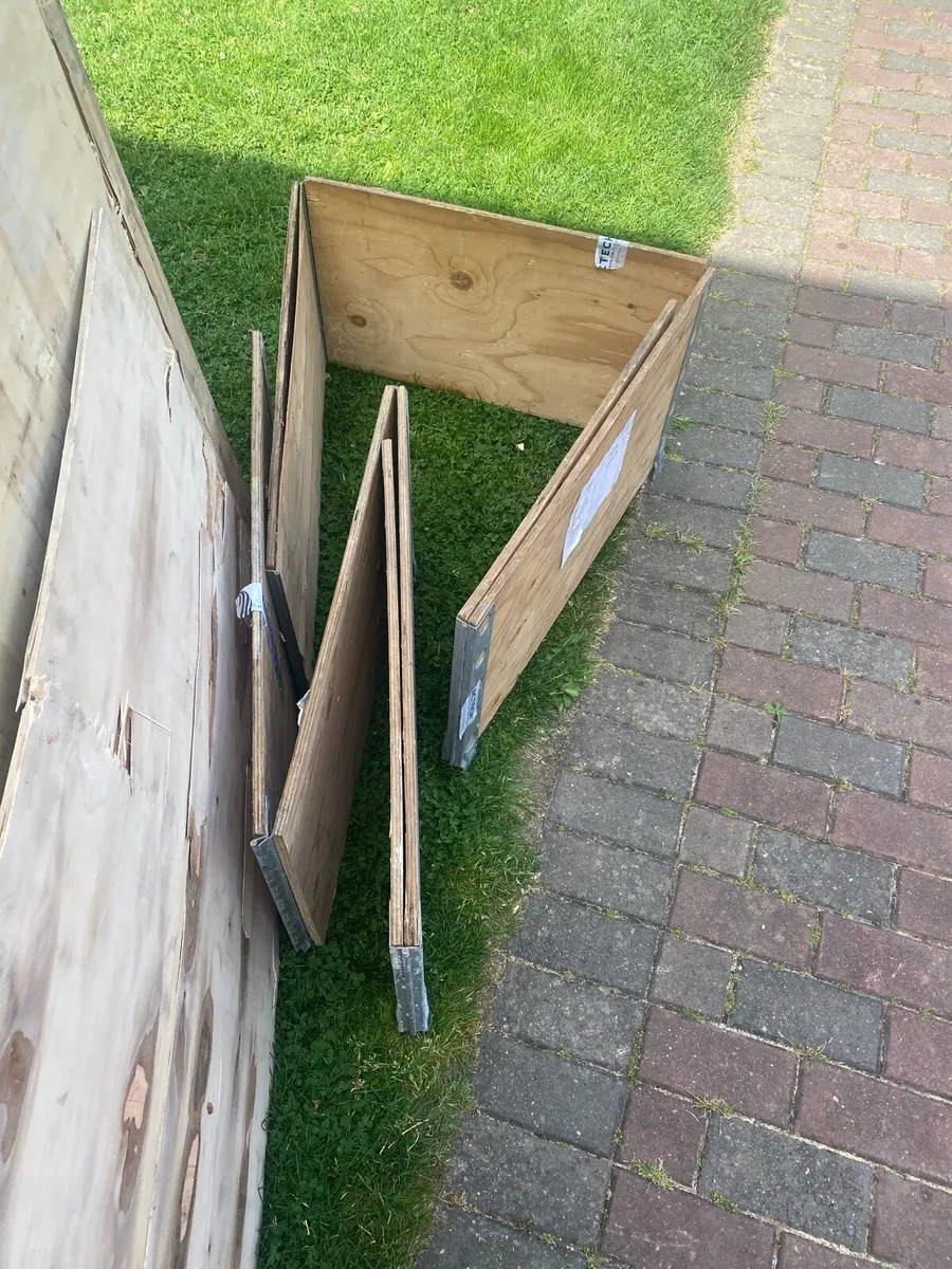 Free plywood - Image 2