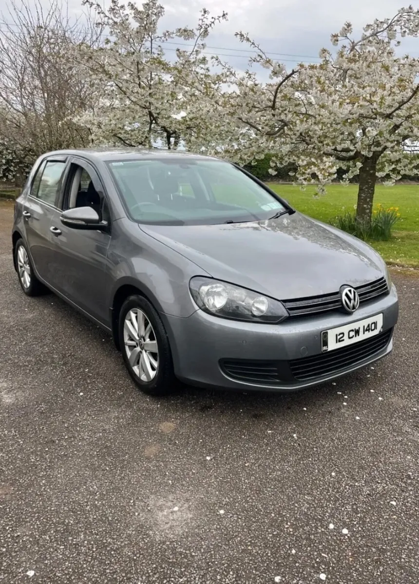Volkswagen Golf 2012 - Image 1