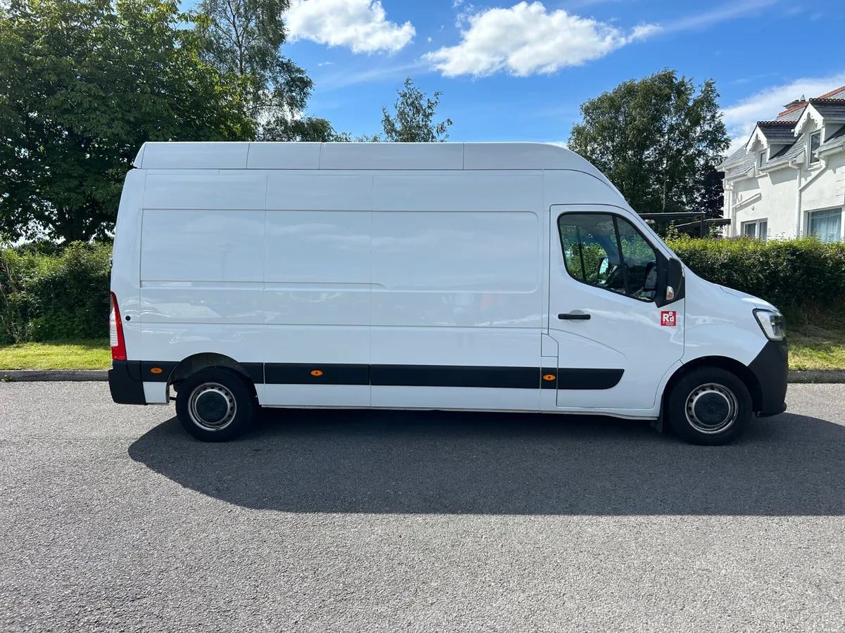 Renault Master 35 LWB Extra high roof 2.3 Diesel - Image 3