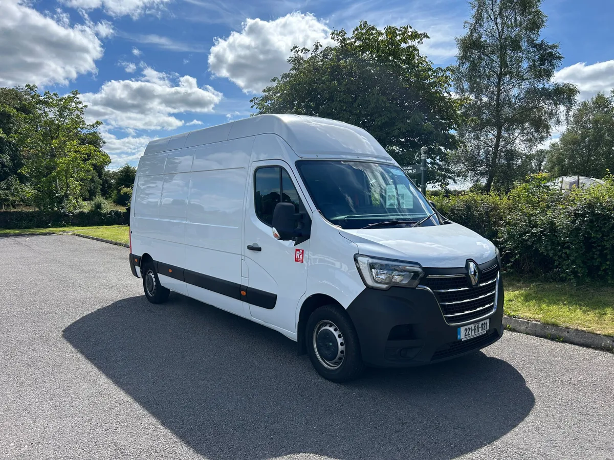 Renault Master 35 LWB Extra high roof 2.3 Diesel - Image 1