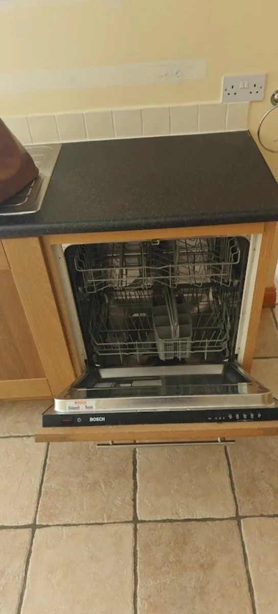 Kitchen Furniture - Image 3
