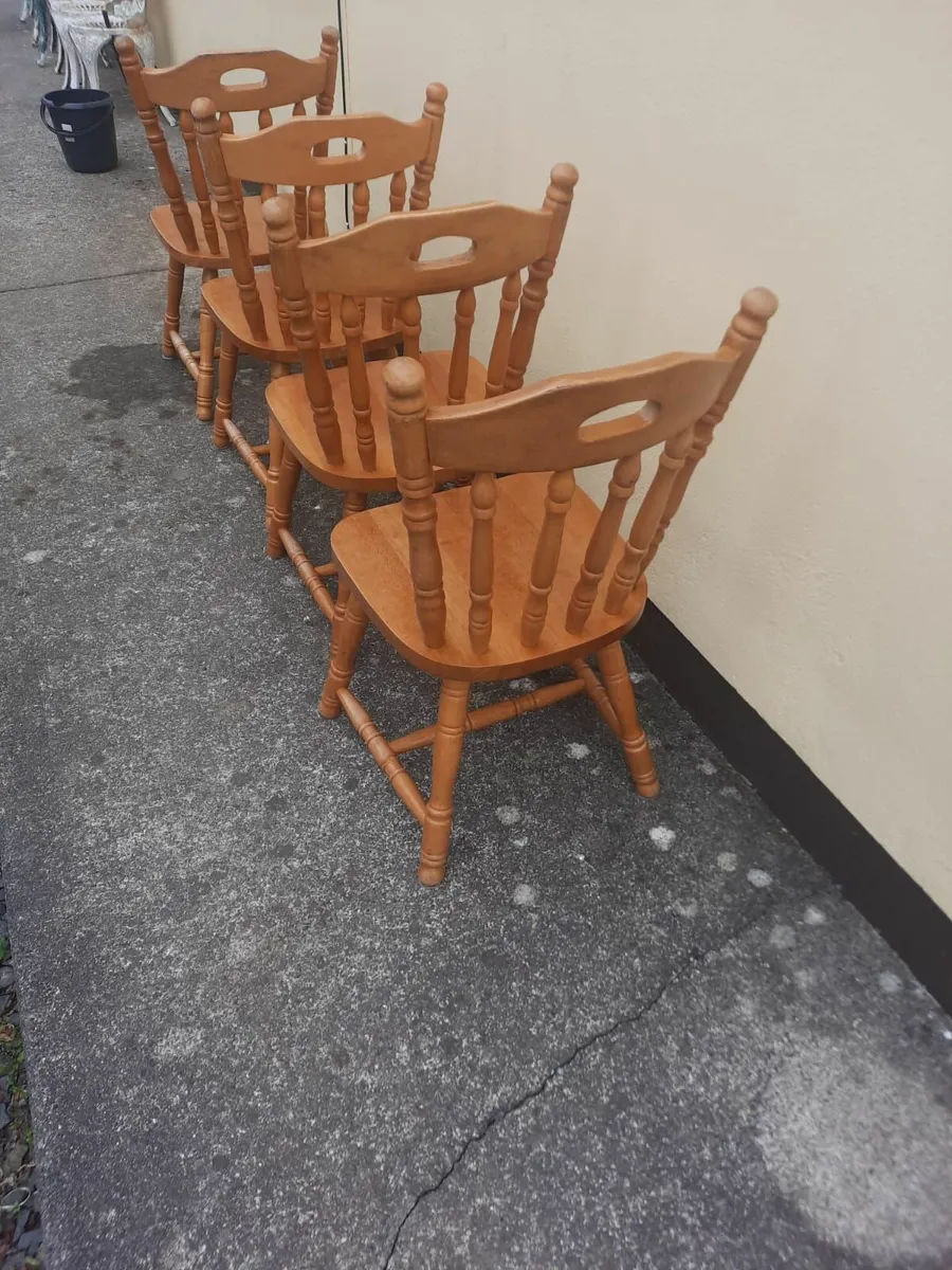 Kitchen chairs - Image 3