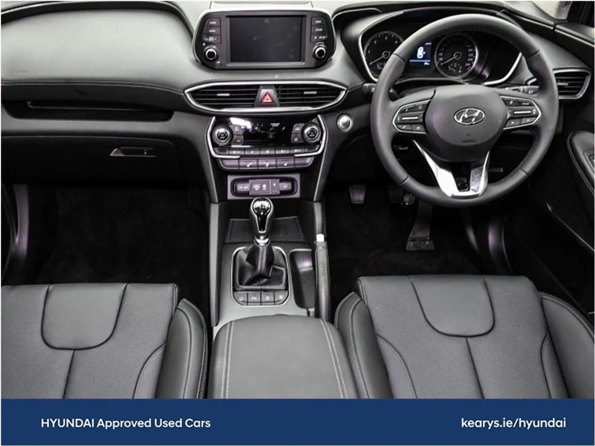 Hyundai Santa Fe 2.2 Crdi 2WD Executive Plus - Image 4