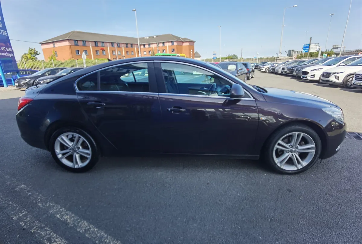 OPEL INSIGNIA 2.0CDTI SC 130BHP - Image 4