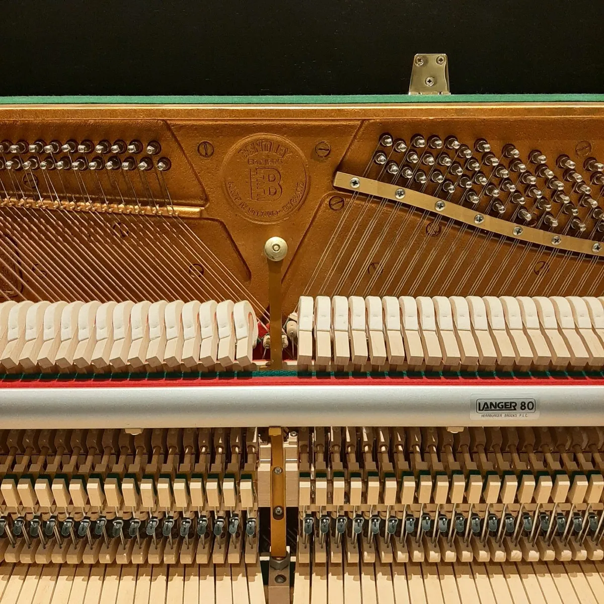 Bentley upright piano - Restored - Image 4