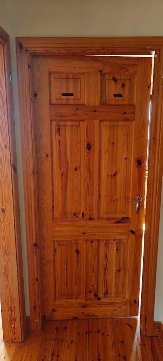 Pine Doors - Image 2