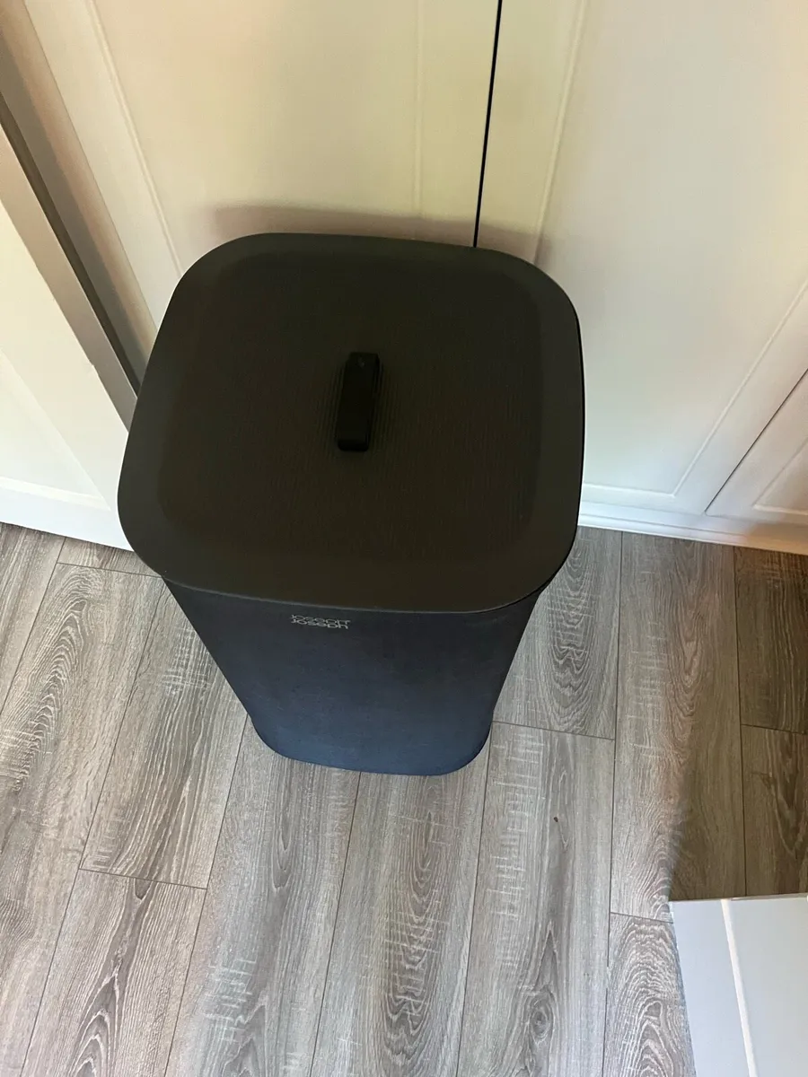 Joseph 90lt Laundry Separation Basket - Image 2