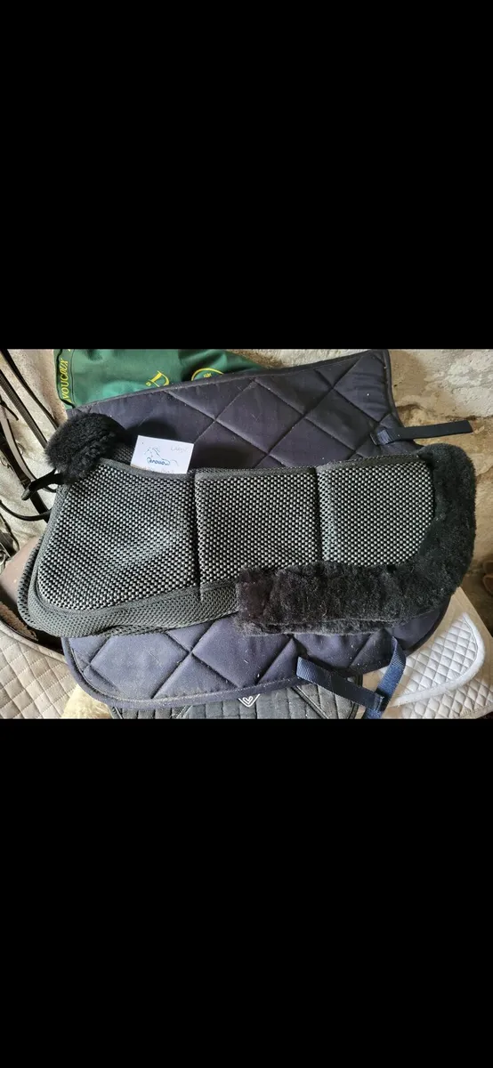 Apollo Air Saddle Pad - Image 1