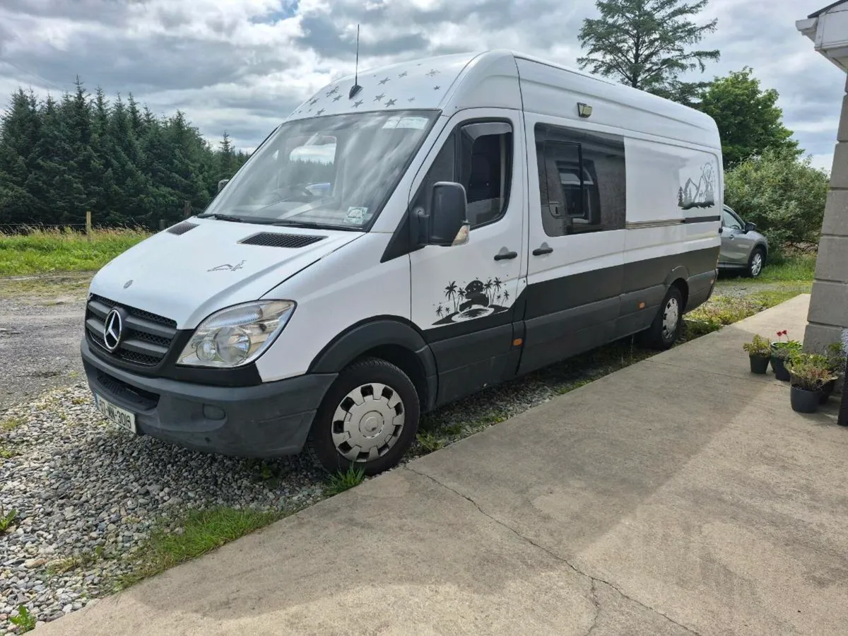 Mercedes sprinter camper - Image 1