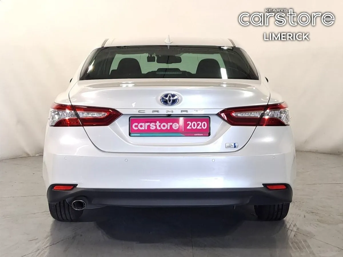 Toyota Camry 2.5 PET Hybrid - Image 4