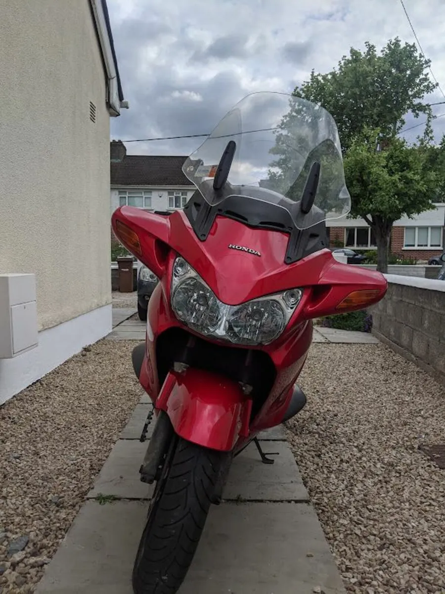 Honda Pan European ST 1300 - Image 3