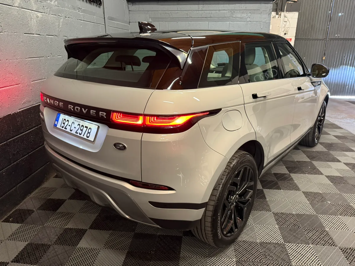 Range Rover Evoque S 2LtrD Auto *High Spec/Low K - Image 3