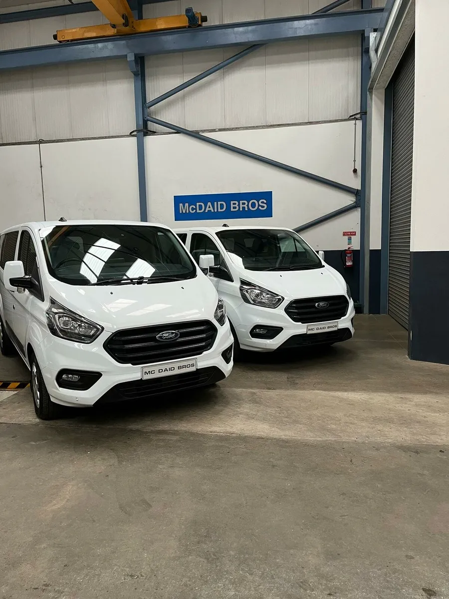 2021 Ford Transit Custom - Image 1