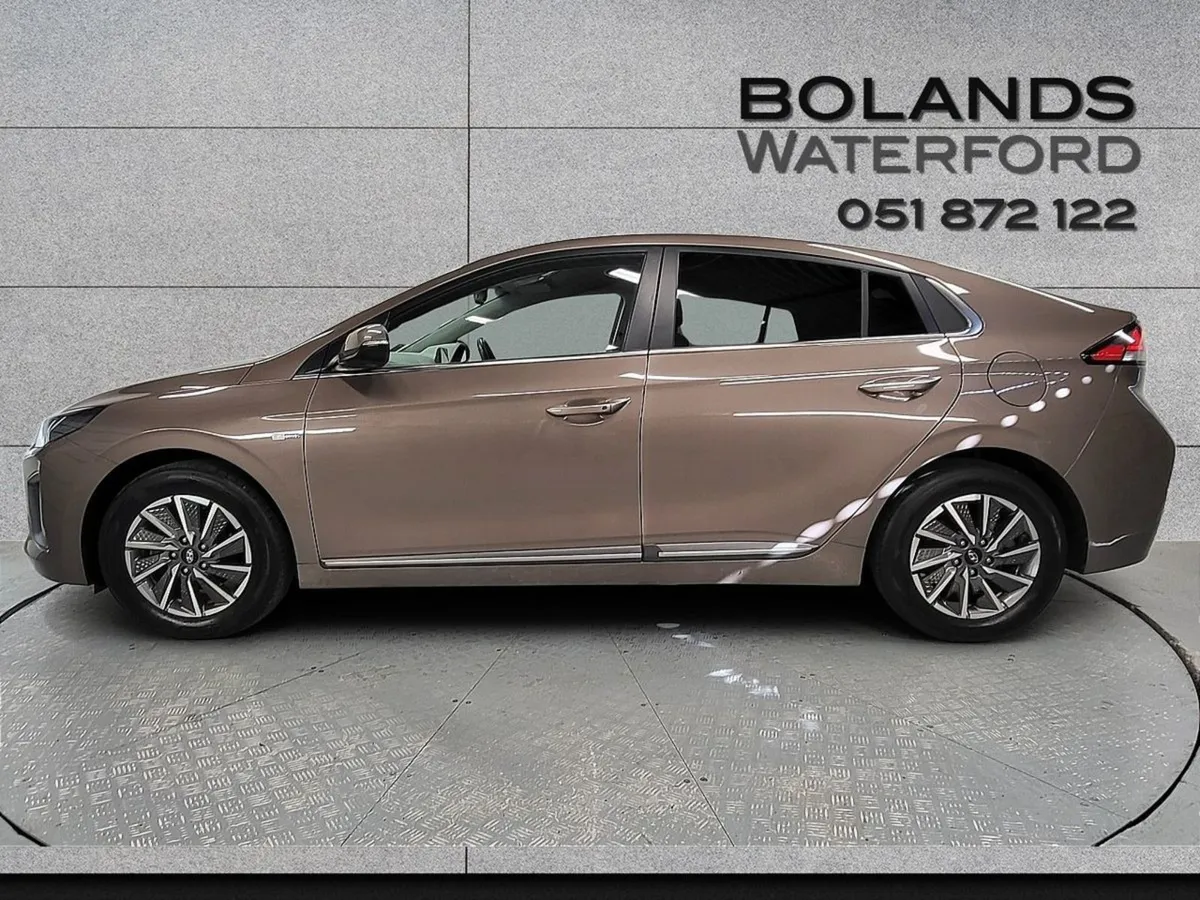 Hyundai Ioniq Electric Premium Finance From  63 p - Image 4