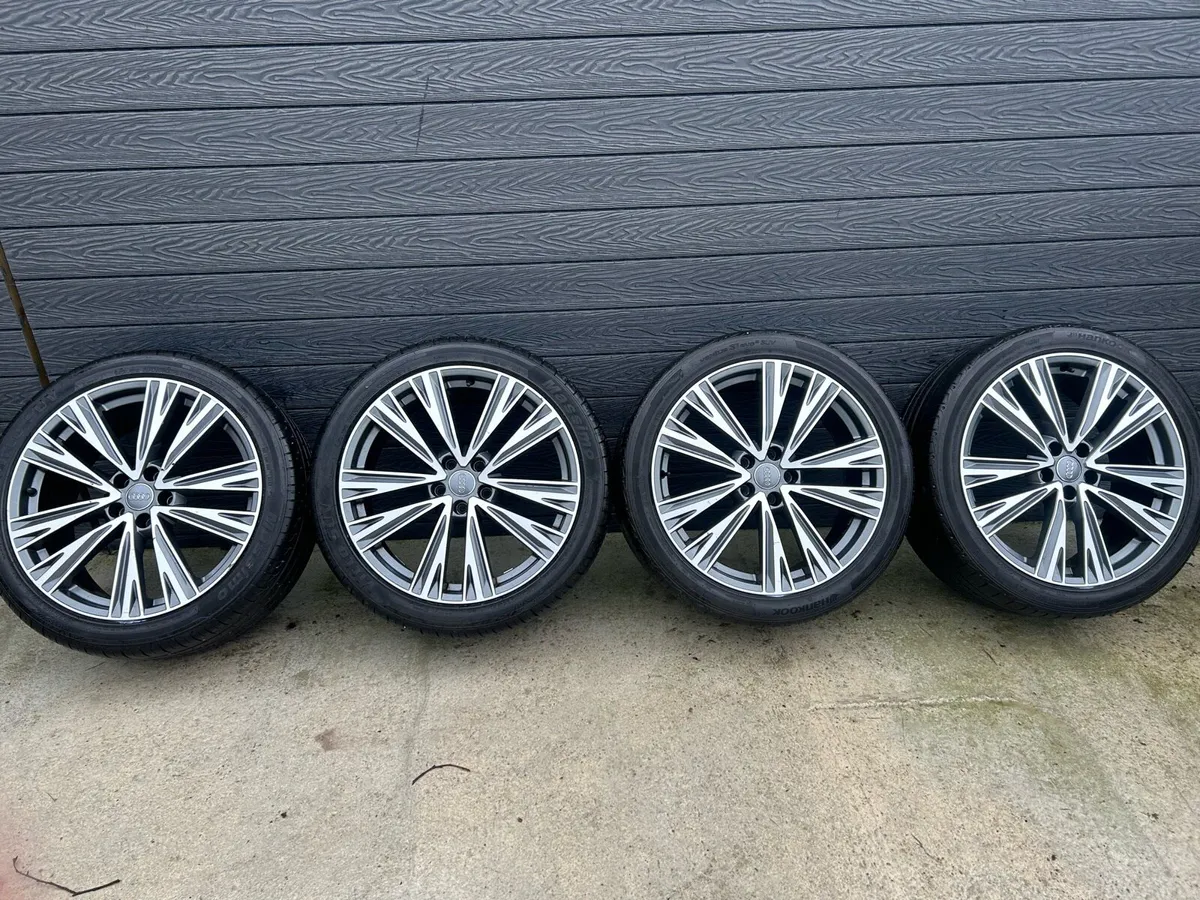 20” GENUINE AUDI A6 S-LINE ALLOY WHEELS & TYRES - Image 2