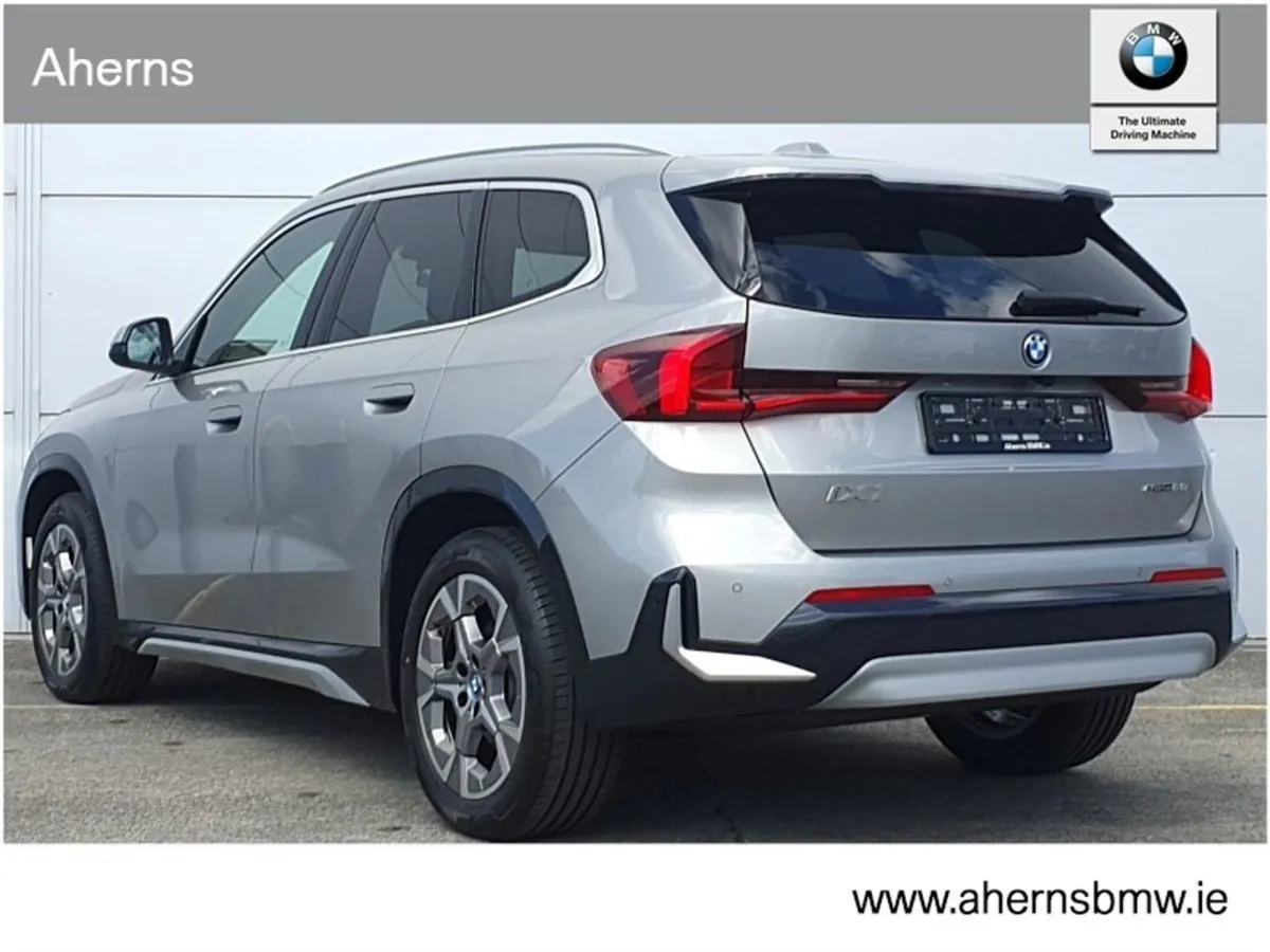 BMW X1 iX1 Edrive20 Xline - Image 3