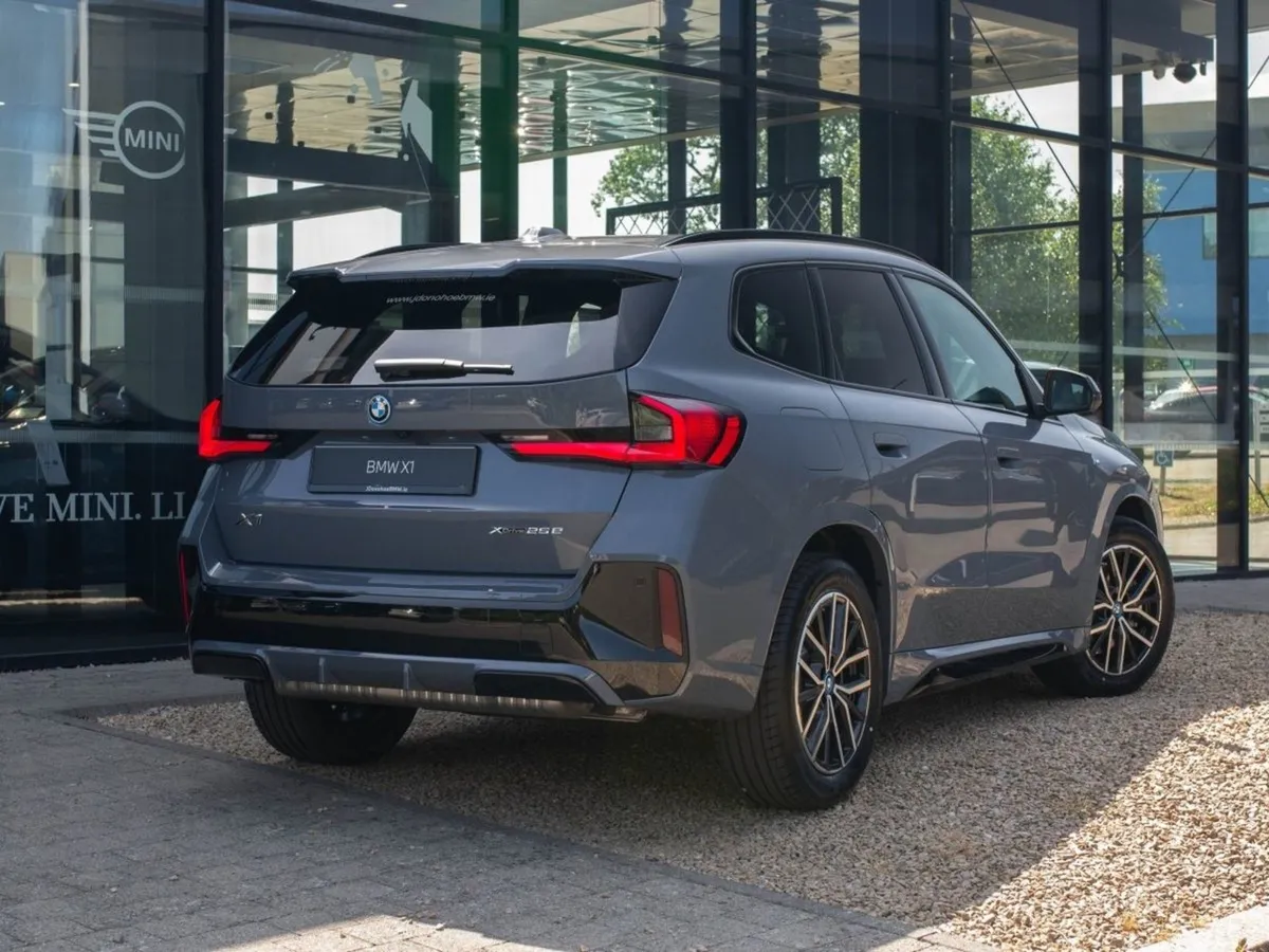 BMW X1 Xdrive 25e - Image 2