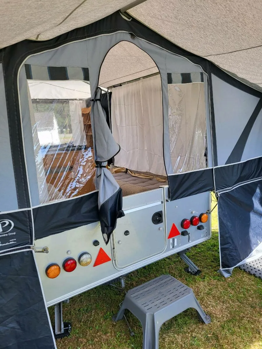 Pennine Countryman folding camper - Image 3