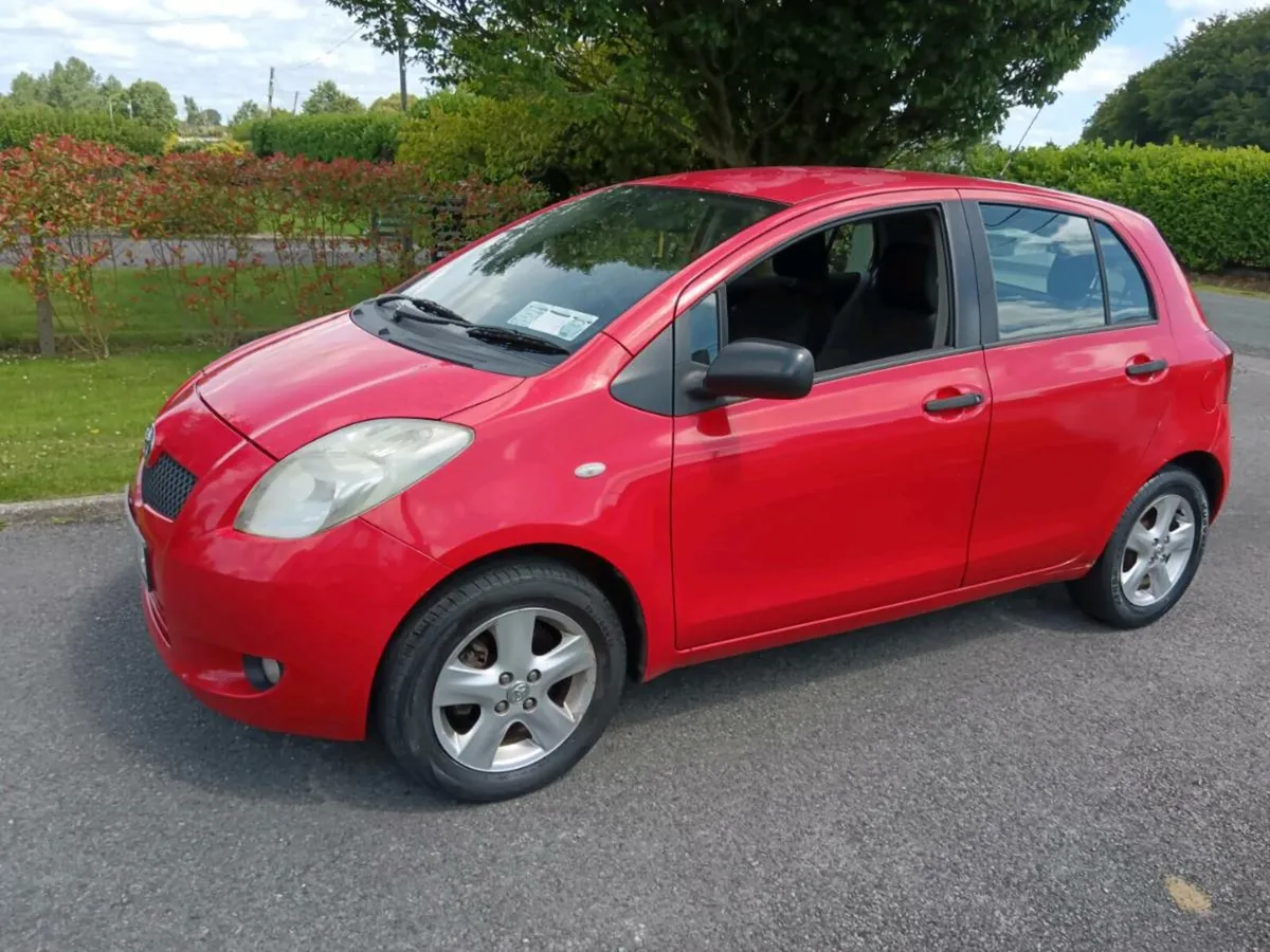 Toyota Yaris 1.0 NCT & TAX - Image 3