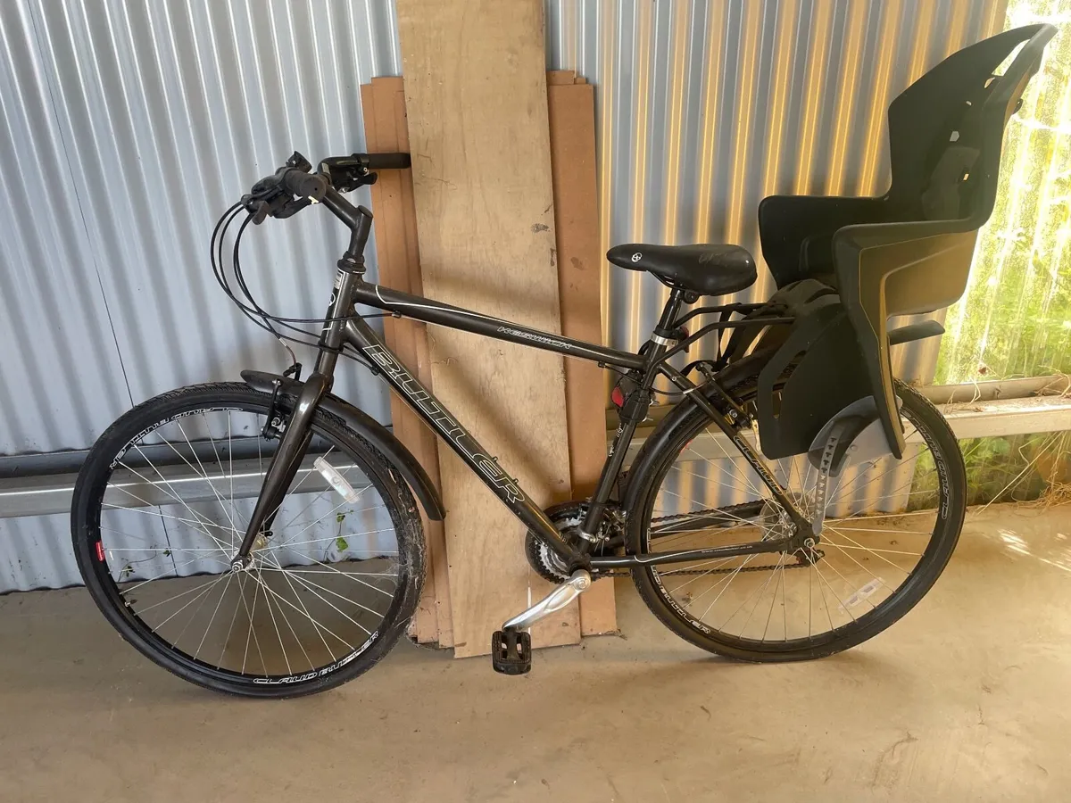 Bicycle with child seat - Image 2