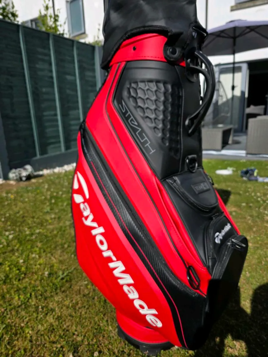 Taylormade Tour Bag - Image 4