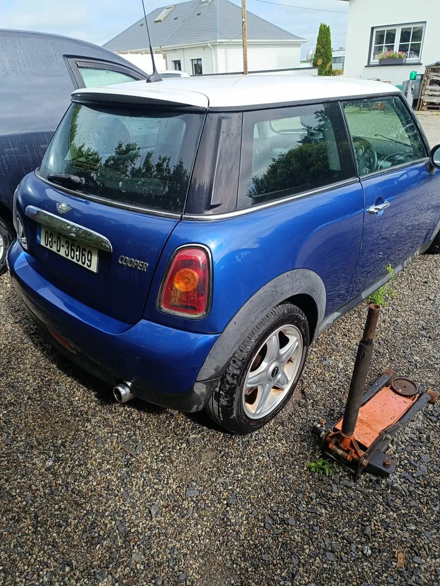 Mini Cooper 2008 - Image 1
