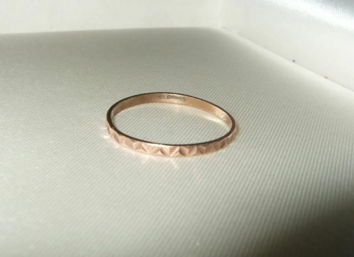 Vintage Hallmarked 9ct Rose Gold Unisex Ring - Image 4